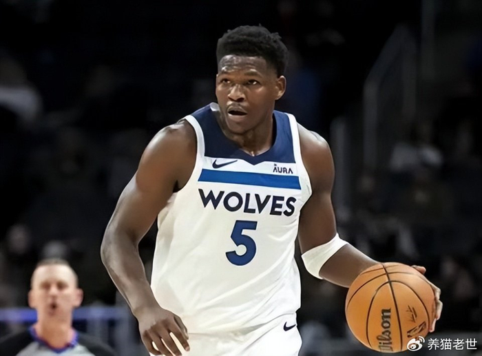 快船力克森林狼 伦纳德45分助队大胜 爱德华兹