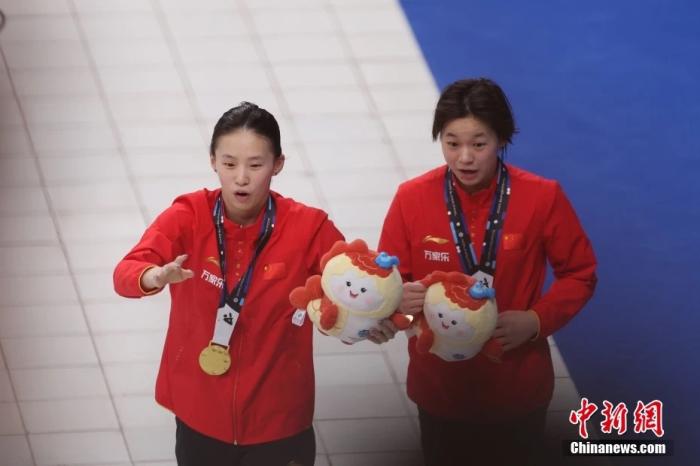 陈芋汐新加坡世锦赛女子十米台夺冠 四度登顶创