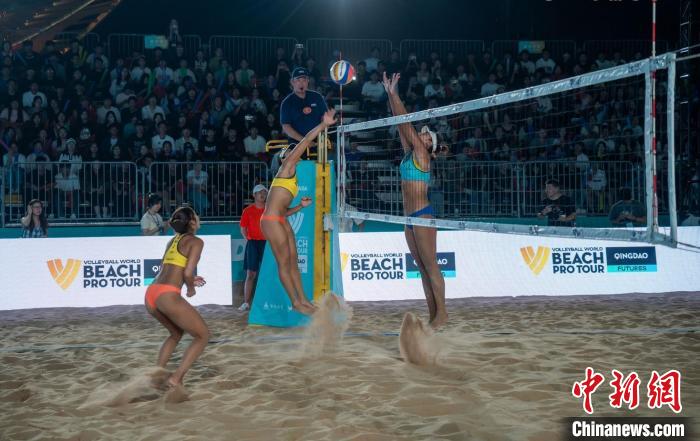 青岛西海岸新区举办的世界沙滩排球职业巡回赛